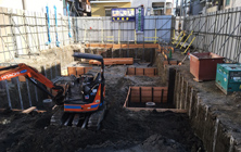 建築工事